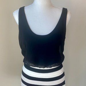 Express Fitted Dress - Small - Black/White/Pink
